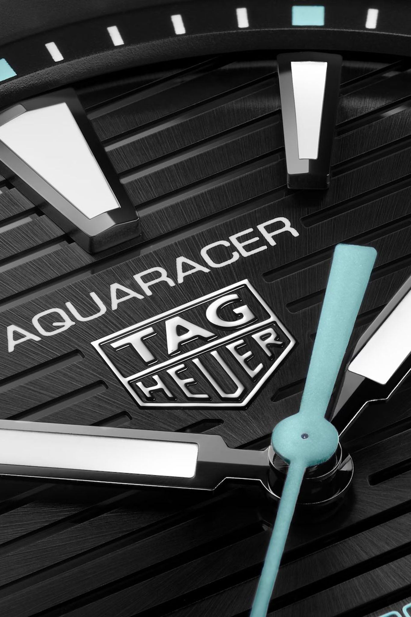 TAG Heuer Aquaracer Professional 200 Solargraph rannekello Default Title