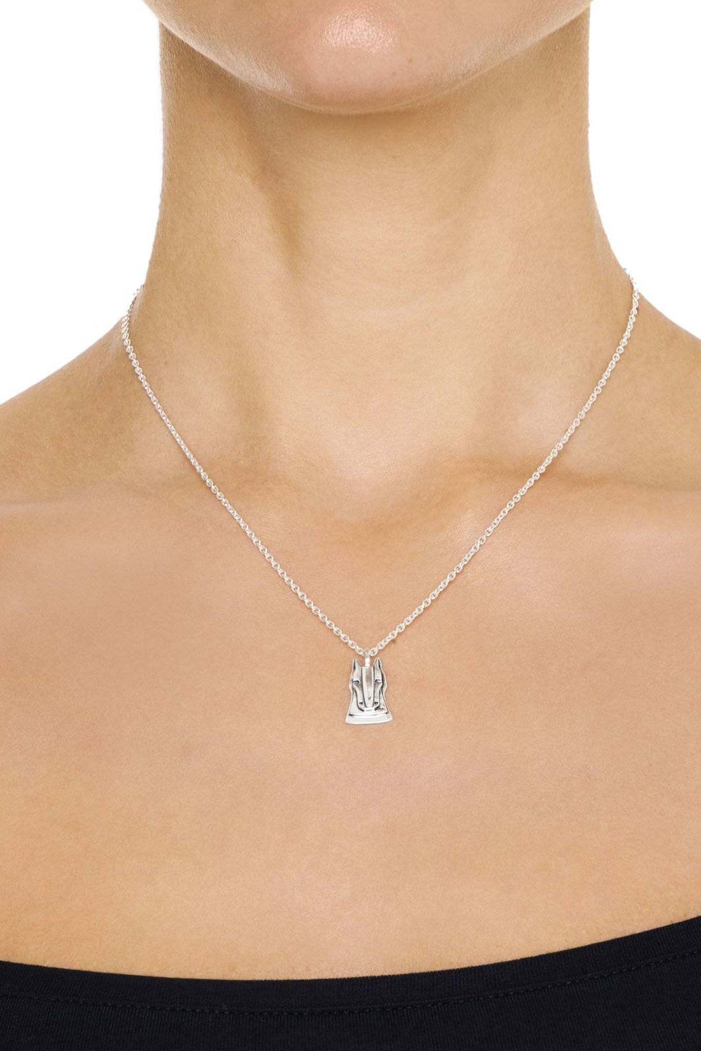 Efva Attling A Horse With No Name Pendant hopeinen kaulakoru