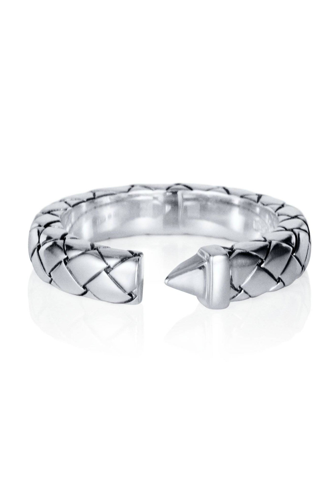 Efva Attling Criss Cross Ring hopeinen sormus