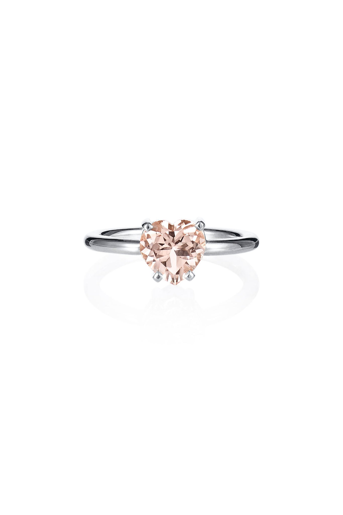 Efva Attling Lovely Heart Ring valkokultainen sormus