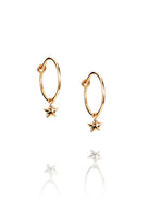 Efva Attling Micro Catch A Falling Star Hoops keltakultaiset korvakorut 12-101-02260