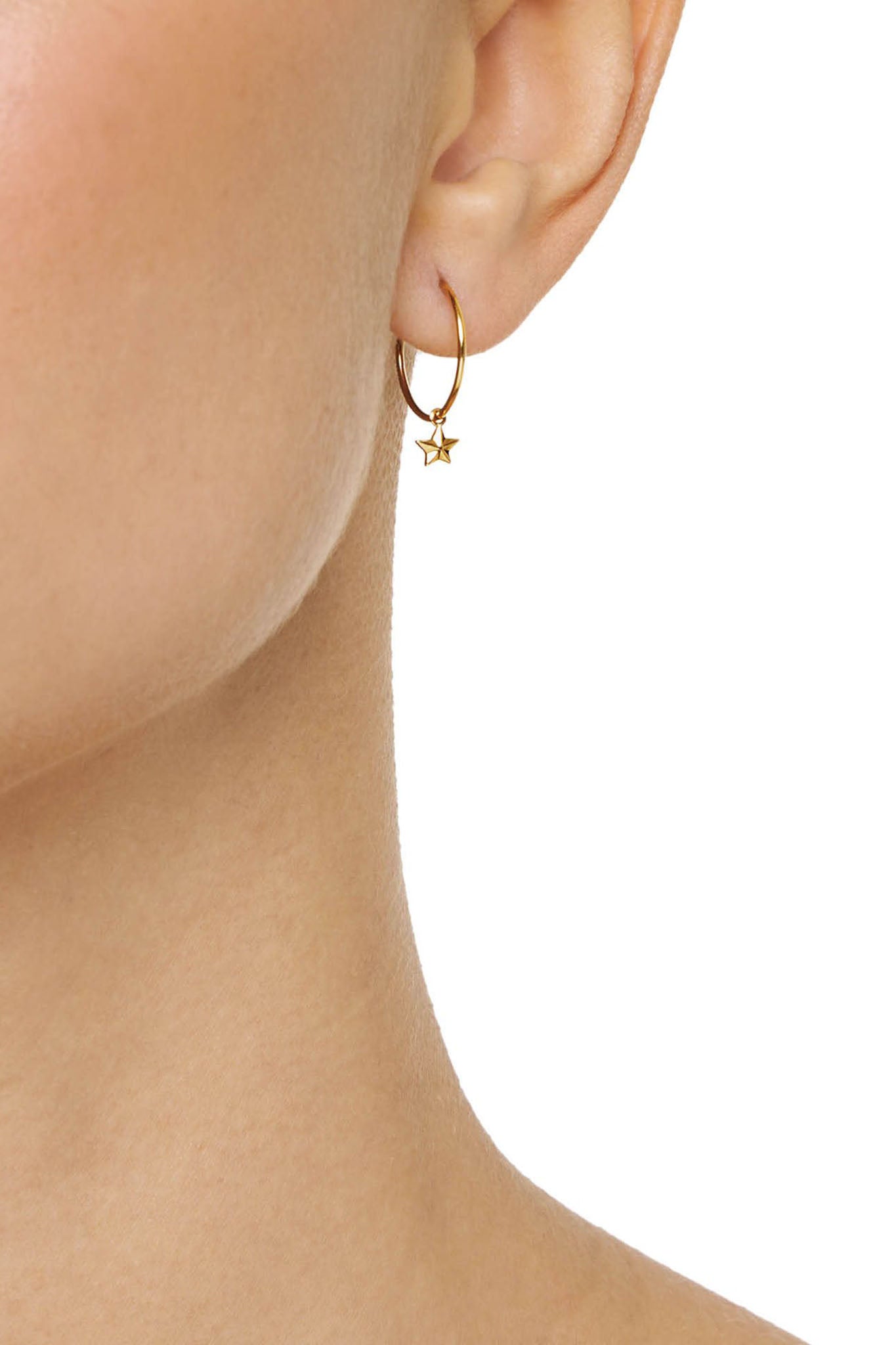 Efva Attling Micro Catch A Falling Star Hoops keltakultaiset korvakorut