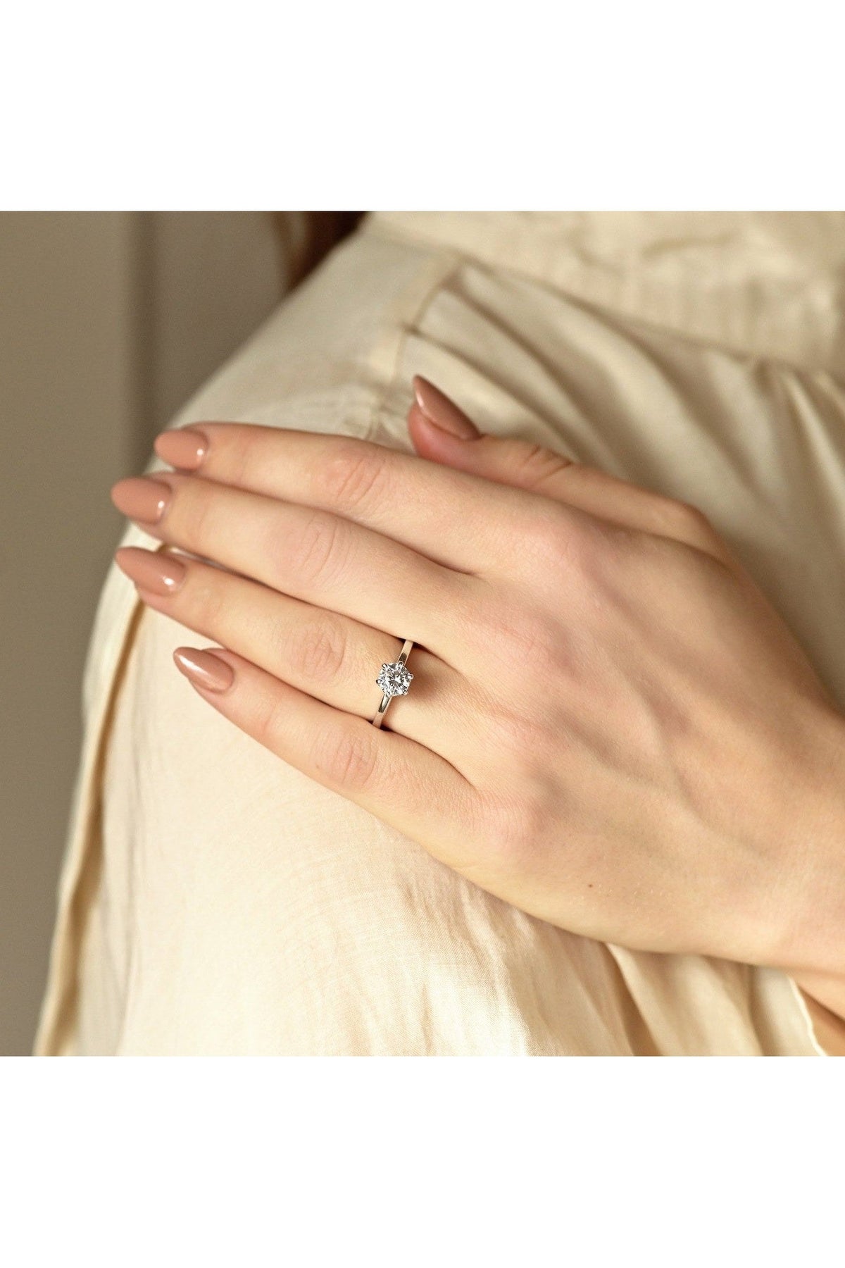 #materiaali_valkokulta (585/14k)|valkokulta (750/18k)|platina (950)