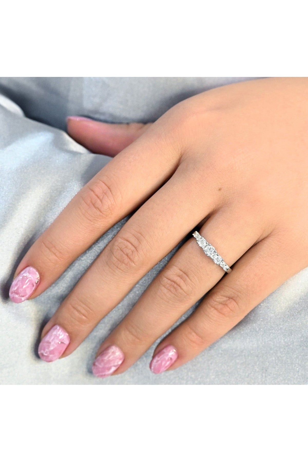 #materiaali_valkokulta (585/14k)|valkokulta (750/18k)|platina (950)