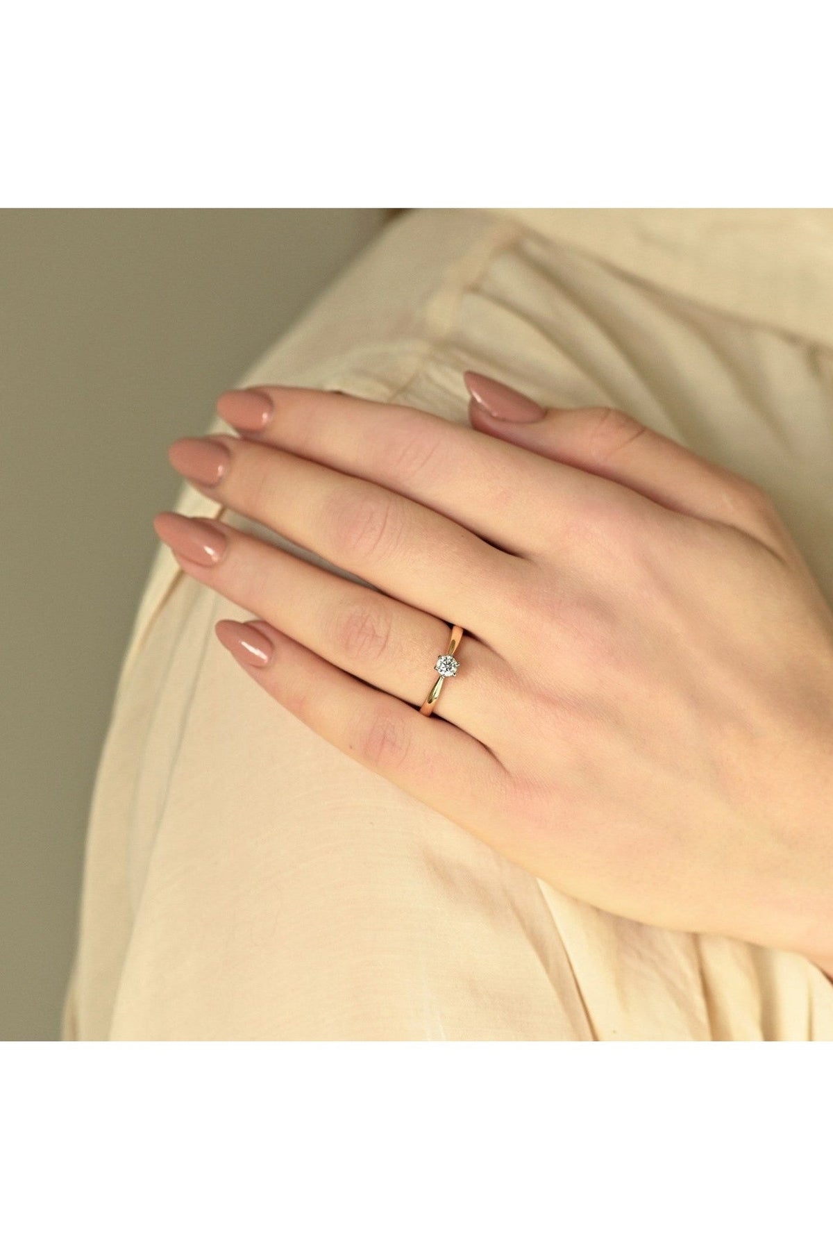 #materiaali_valkokulta (585/14k)|valkokulta (750/18k)|platina (950)