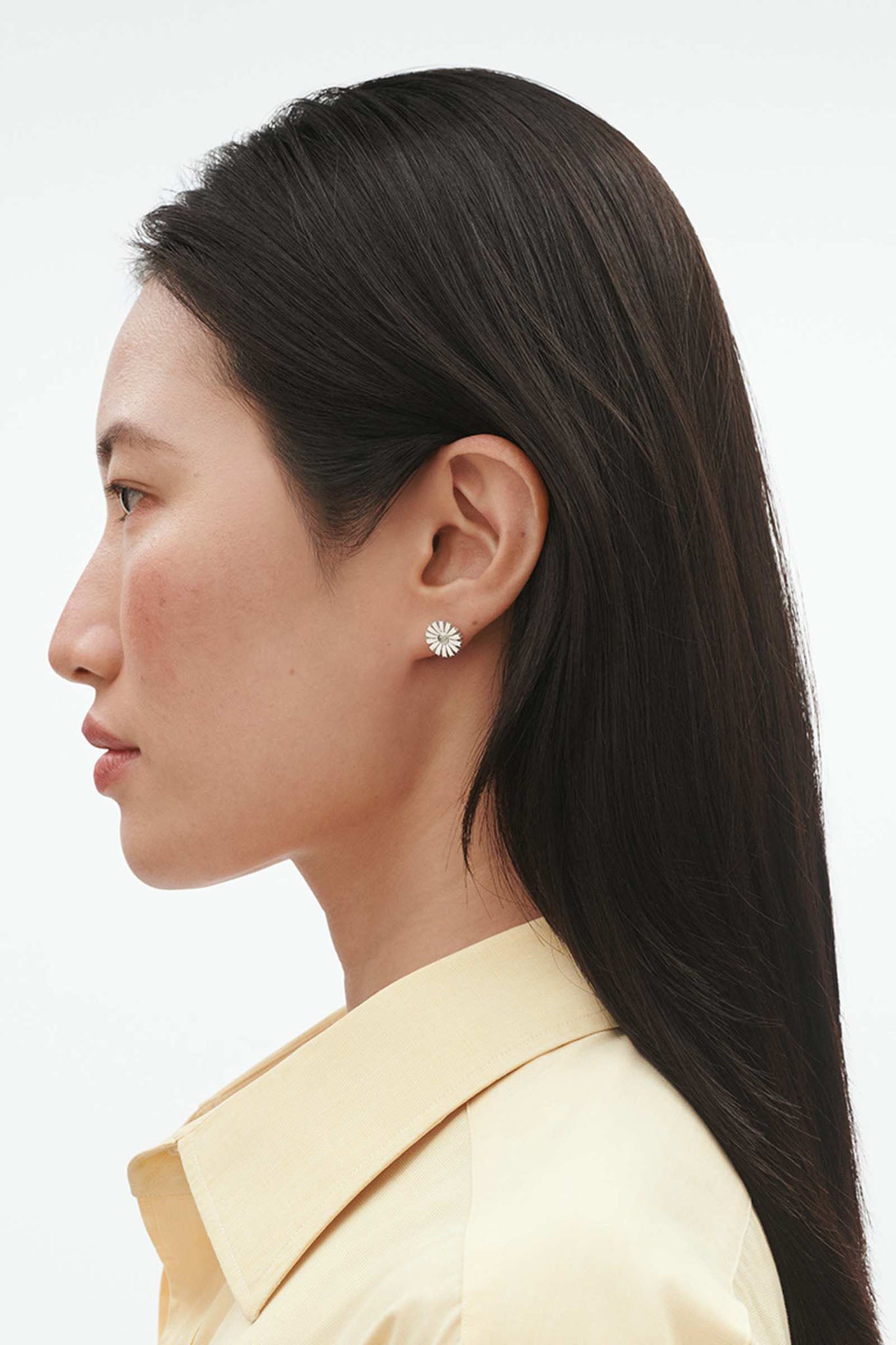 Georg Jensen Georg Jensen Daisy valkoinen emali hopeiset korvakorut