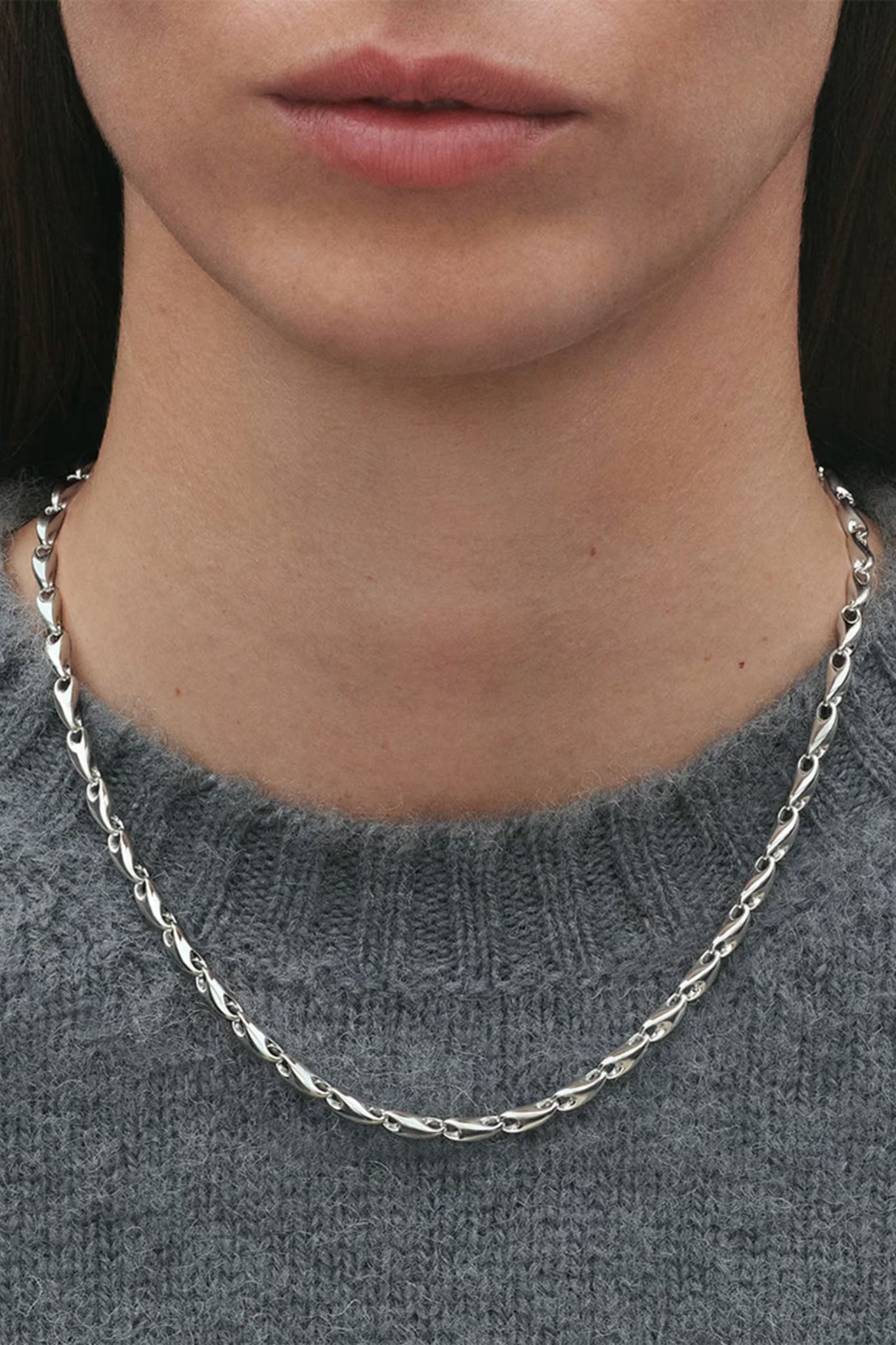 Georg Jensen Reflect Slim necklace hopeinen kaulakoru
