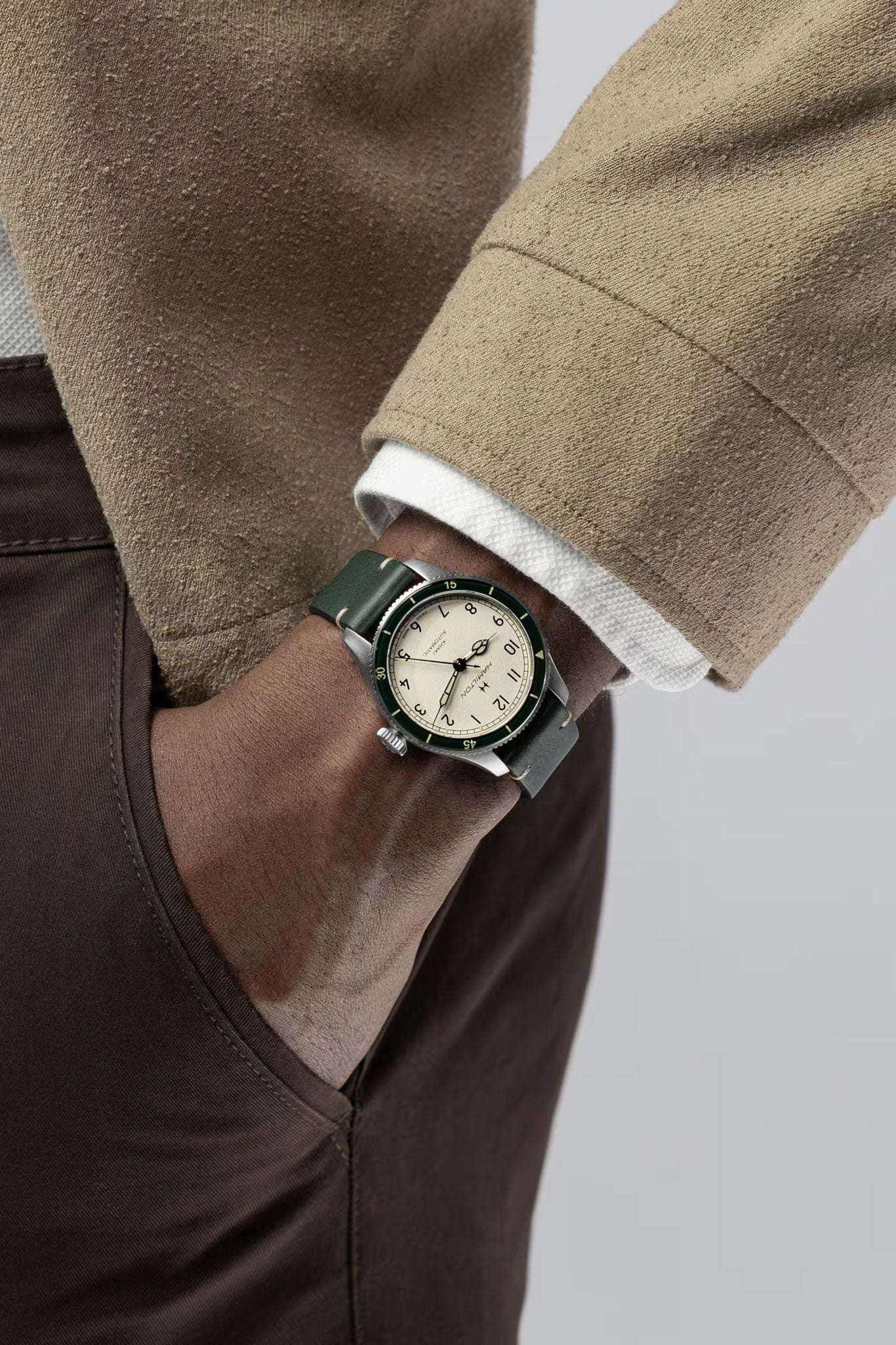 Hamilton Khaki Aviation Pilot Pioneer Auto 38 rannekello