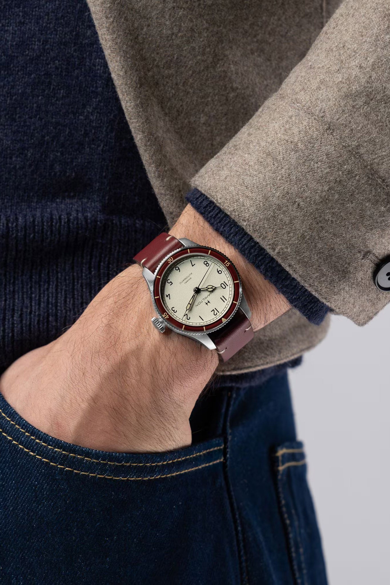 Hamilton Khaki Aviation Pilot Pioneer Auto 38 rannekello
