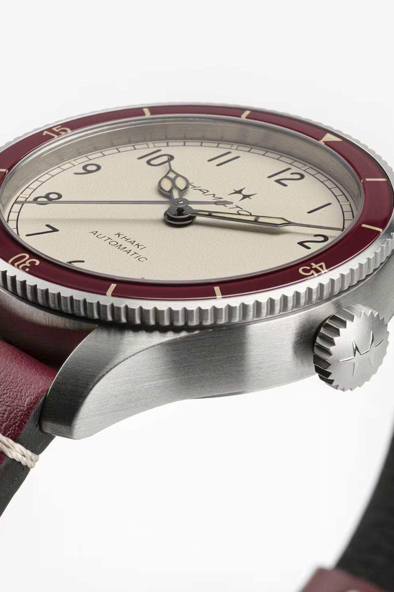 Hamilton Khaki Aviation Pilot Pioneer Auto 38 rannekello