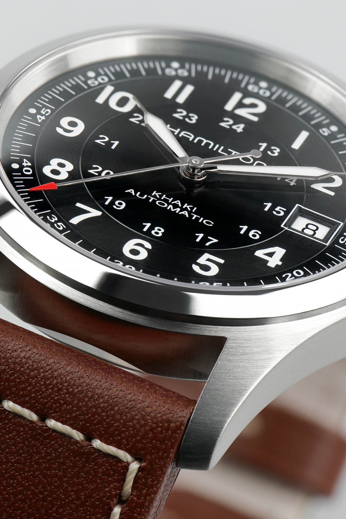 Hamilton Khaki Field 38 Automatic rannekello