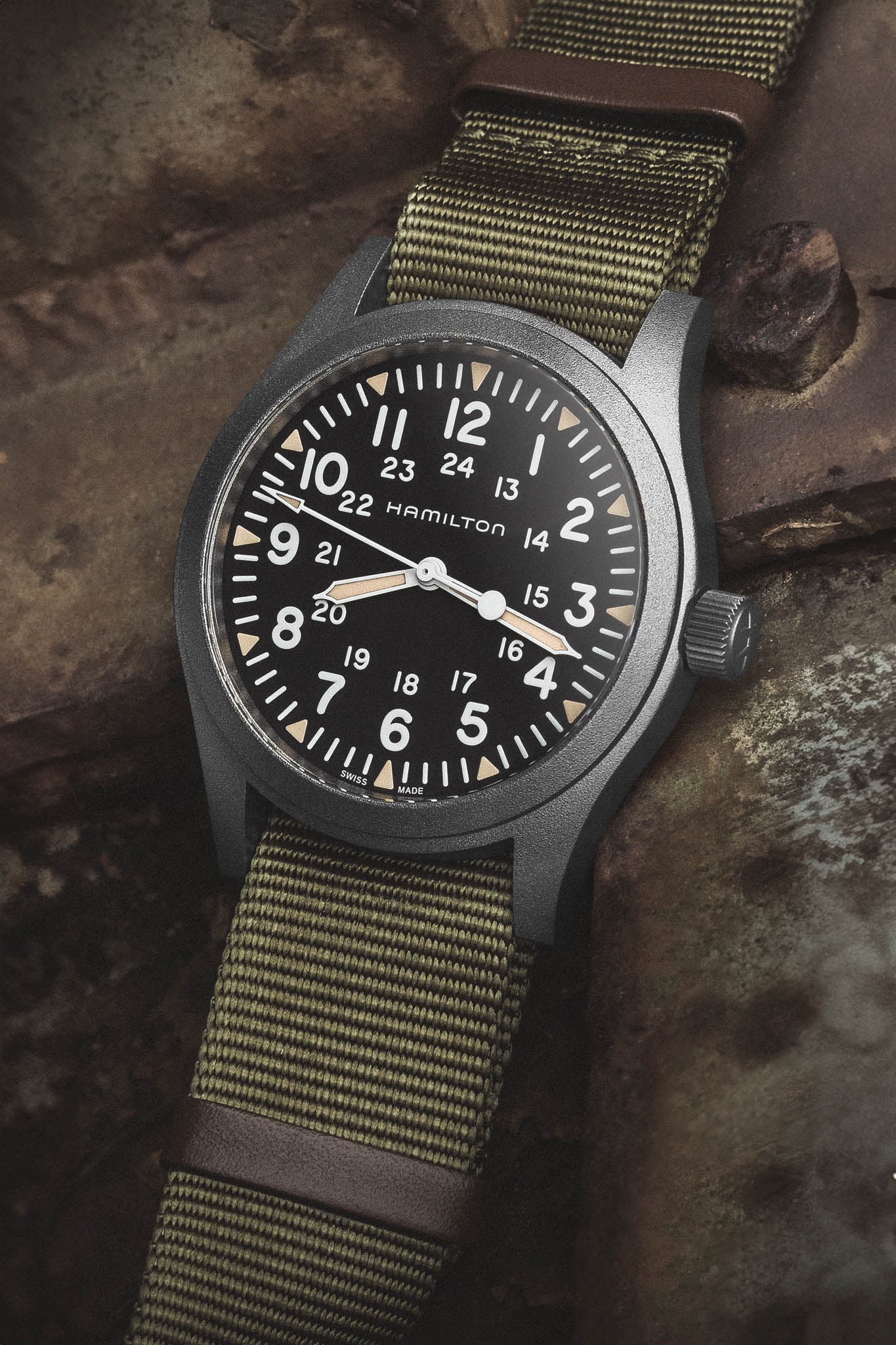 Hamilton Khaki Field 42 Mechanical rannekello