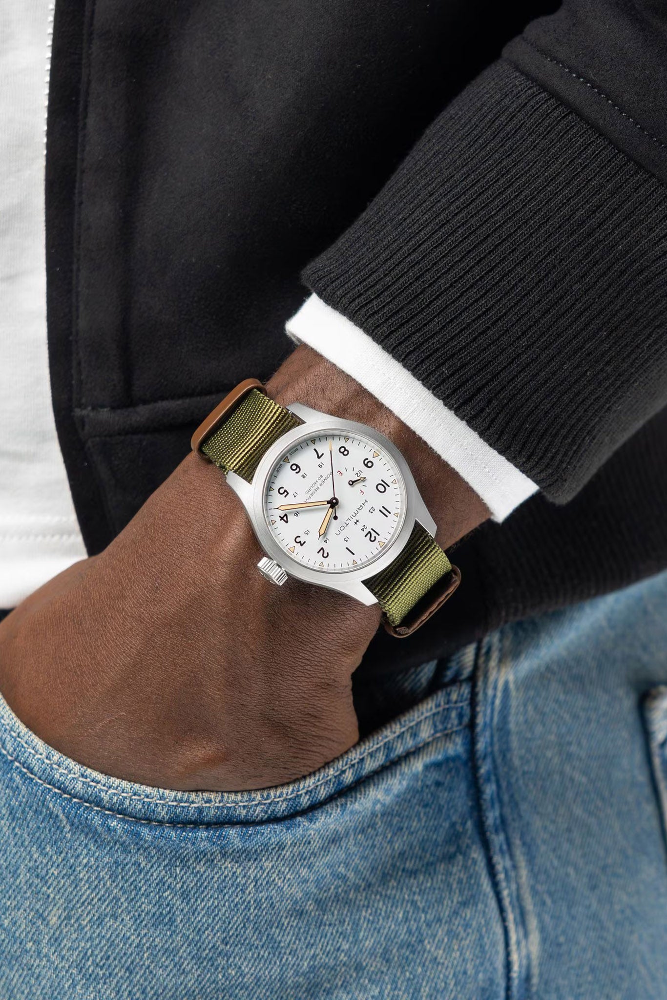 Hamilton Khaki Field Mechanical Power Reserve 40 rannekello