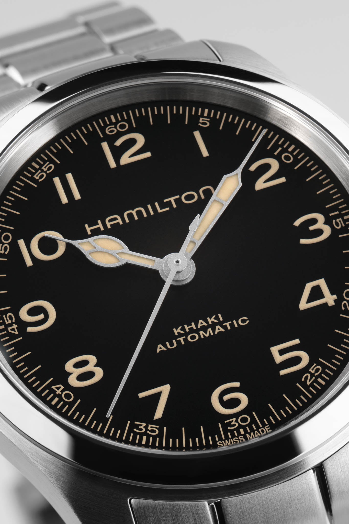 Hamilton Khaki Field Murph 38 Automatic rannekello