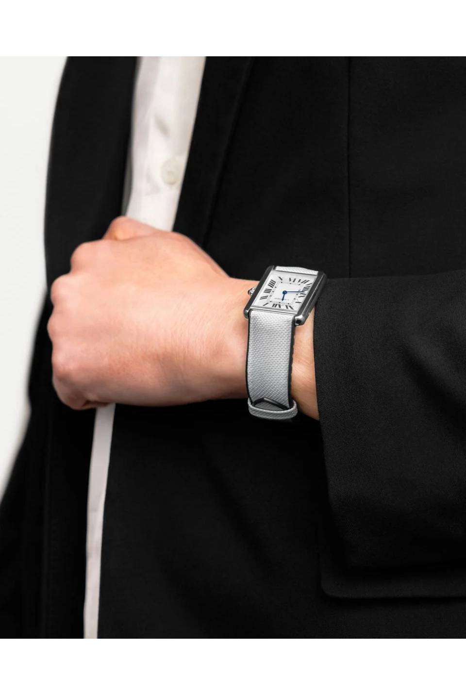 Hirsch Arne L Grey kellon ranneke