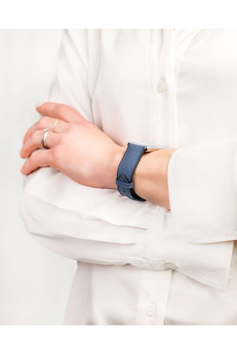 Hirsch Arne M Blue kellon ranneke