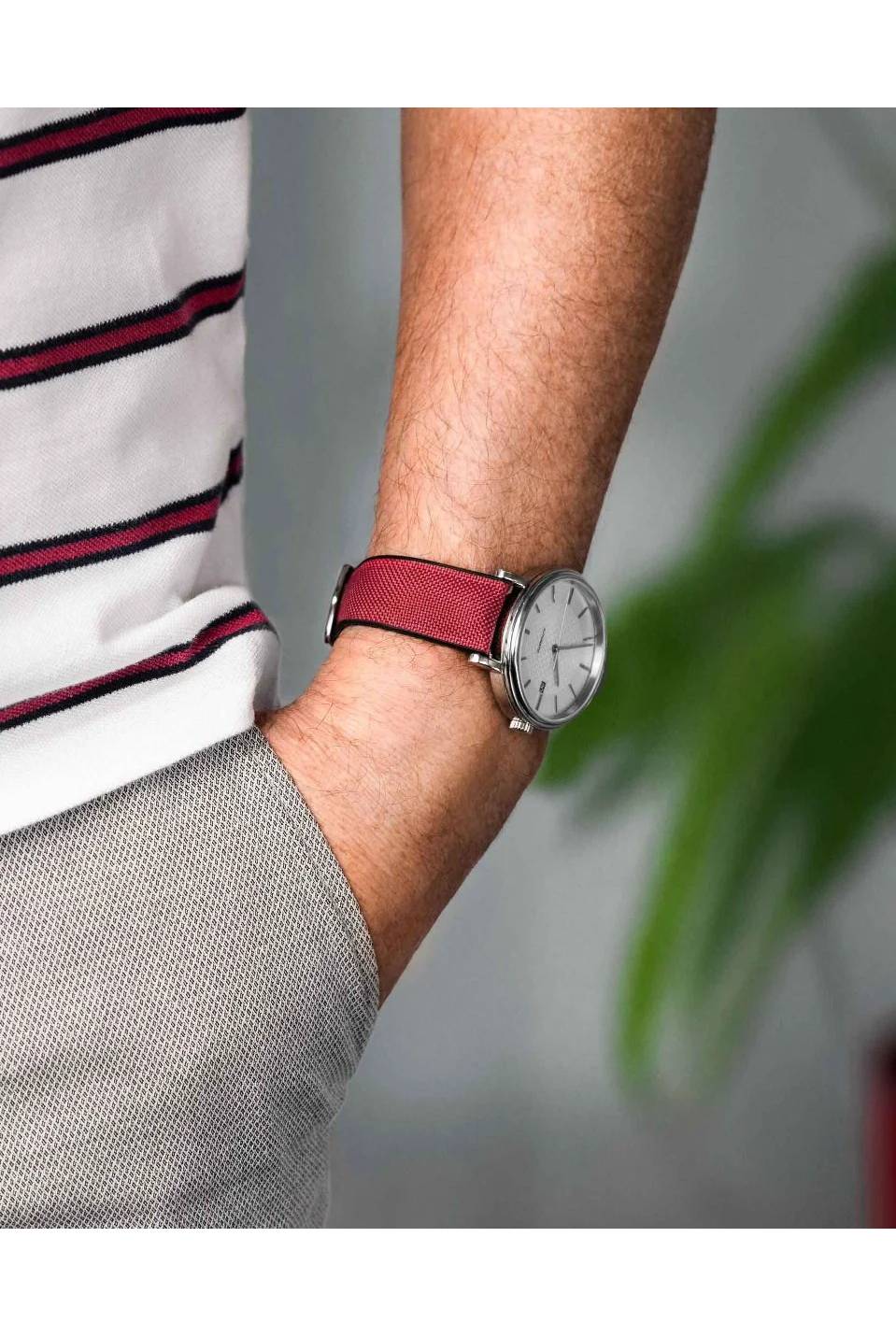 Hirsch Arne M Burgundy kellon ranneke