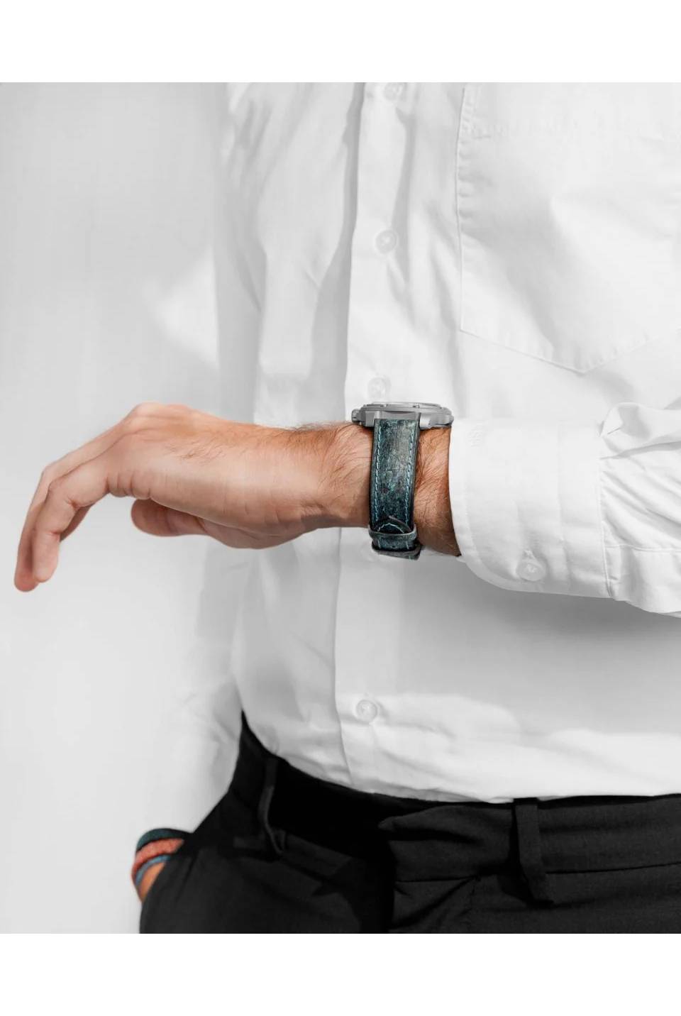 Hirsch Stone L Blue kellon ranneke