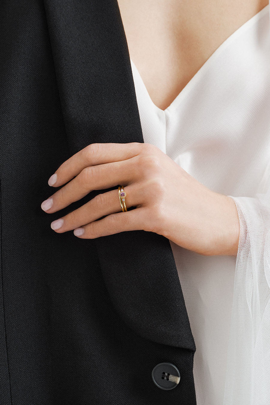 Kalevala Love Valittu valkokultainen timanttisormus 0,06ct