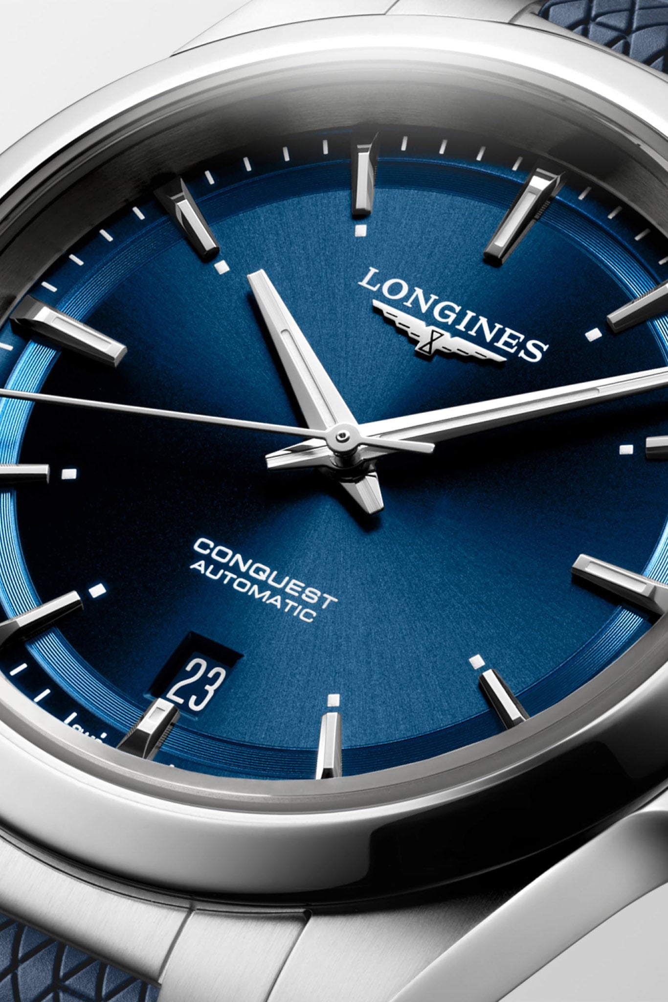 Longines Conquest 38 rannekello
