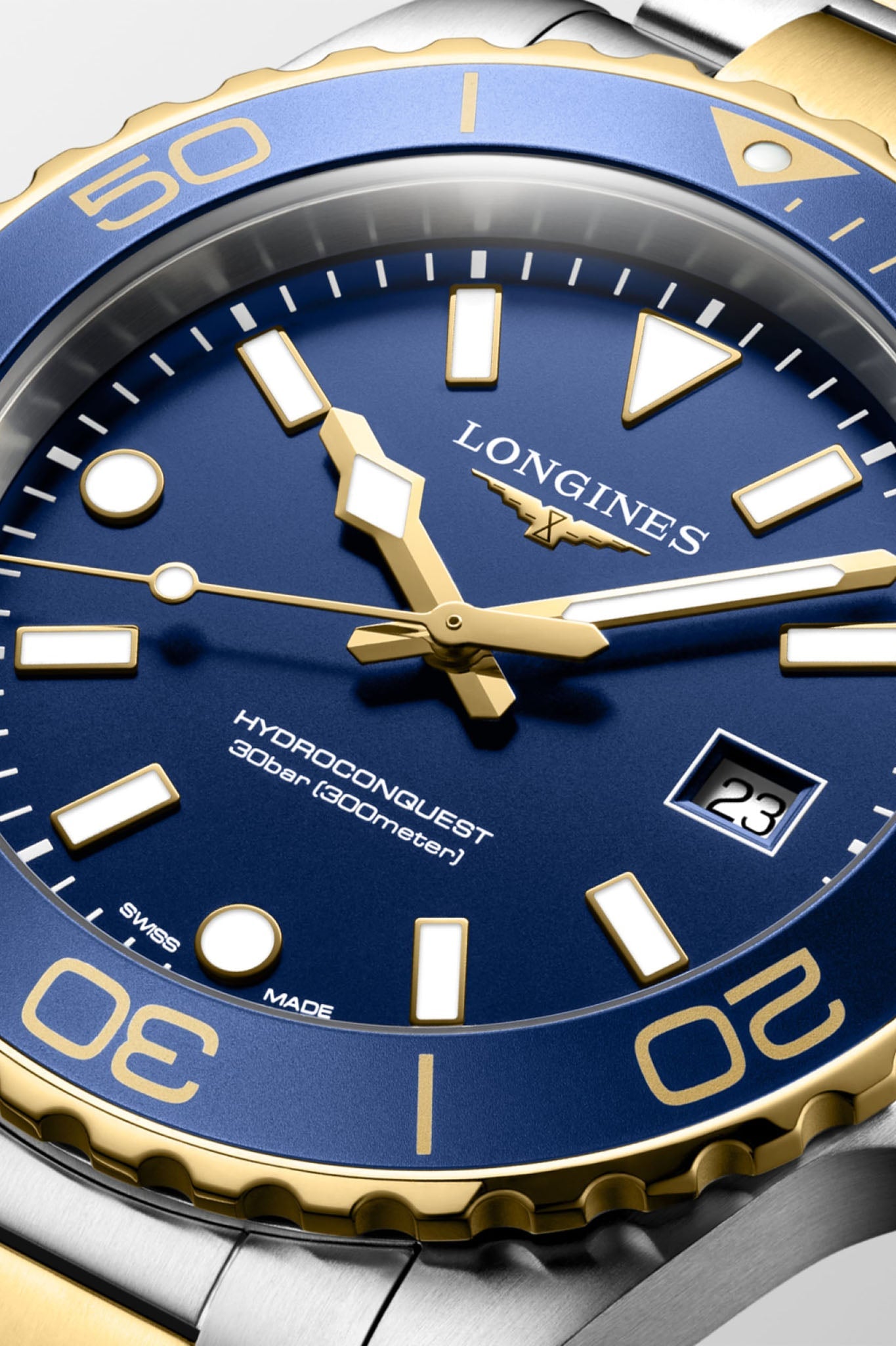 Longines Hydroconquest 42 Quartz L3.769.3.96.7