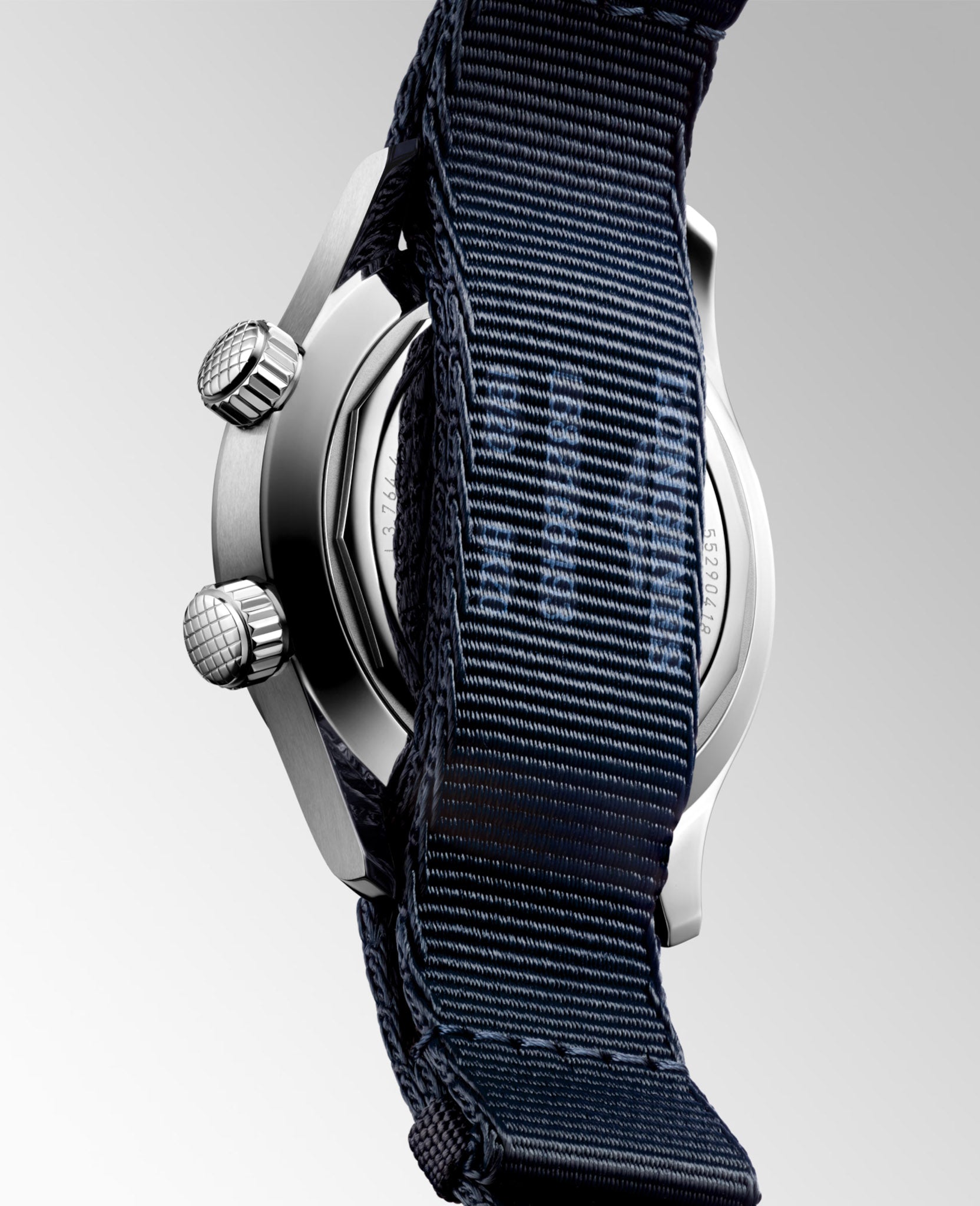 Longines Legend Diver 39 rannekello