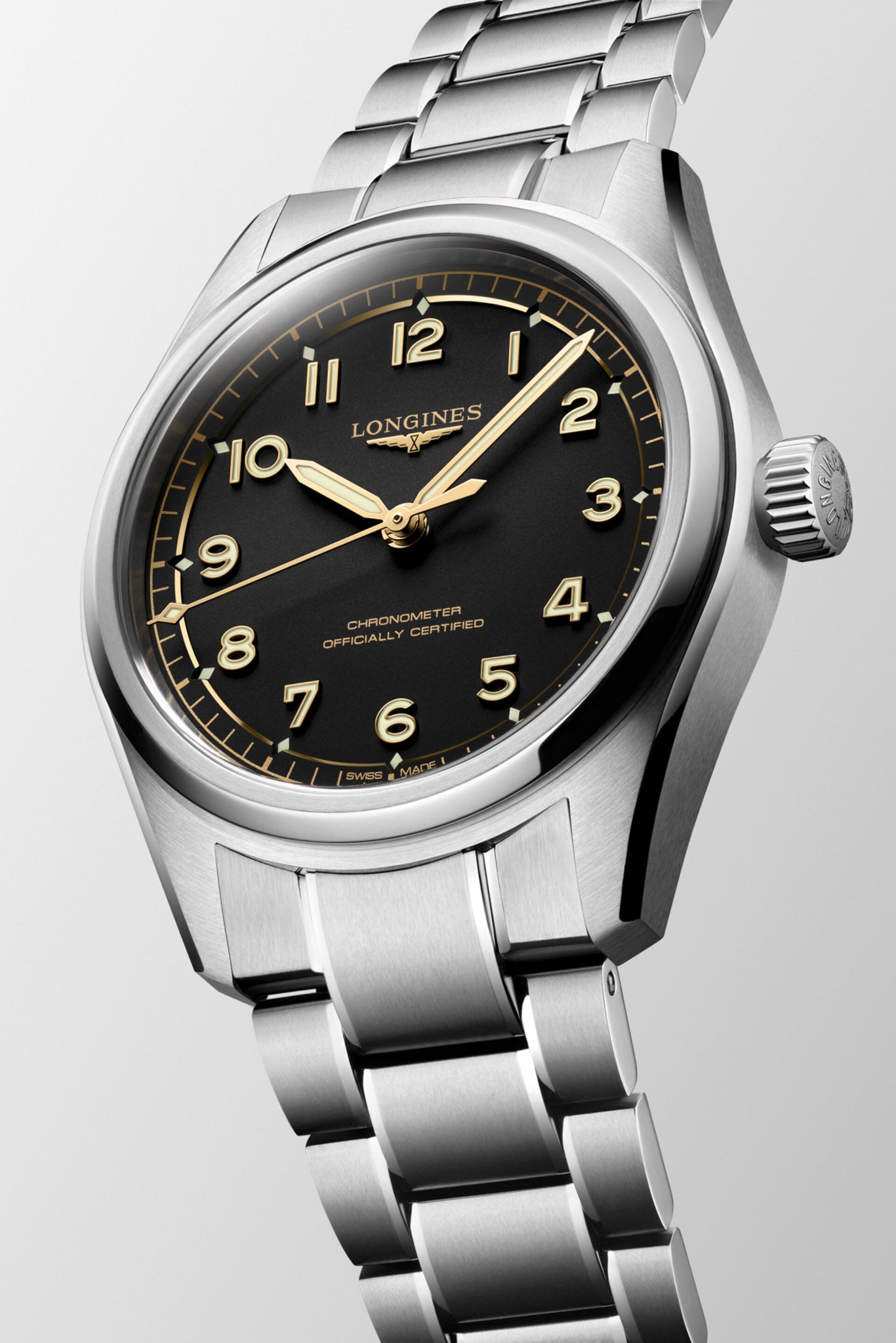 Longines Spirit Pilot 39 rannekello