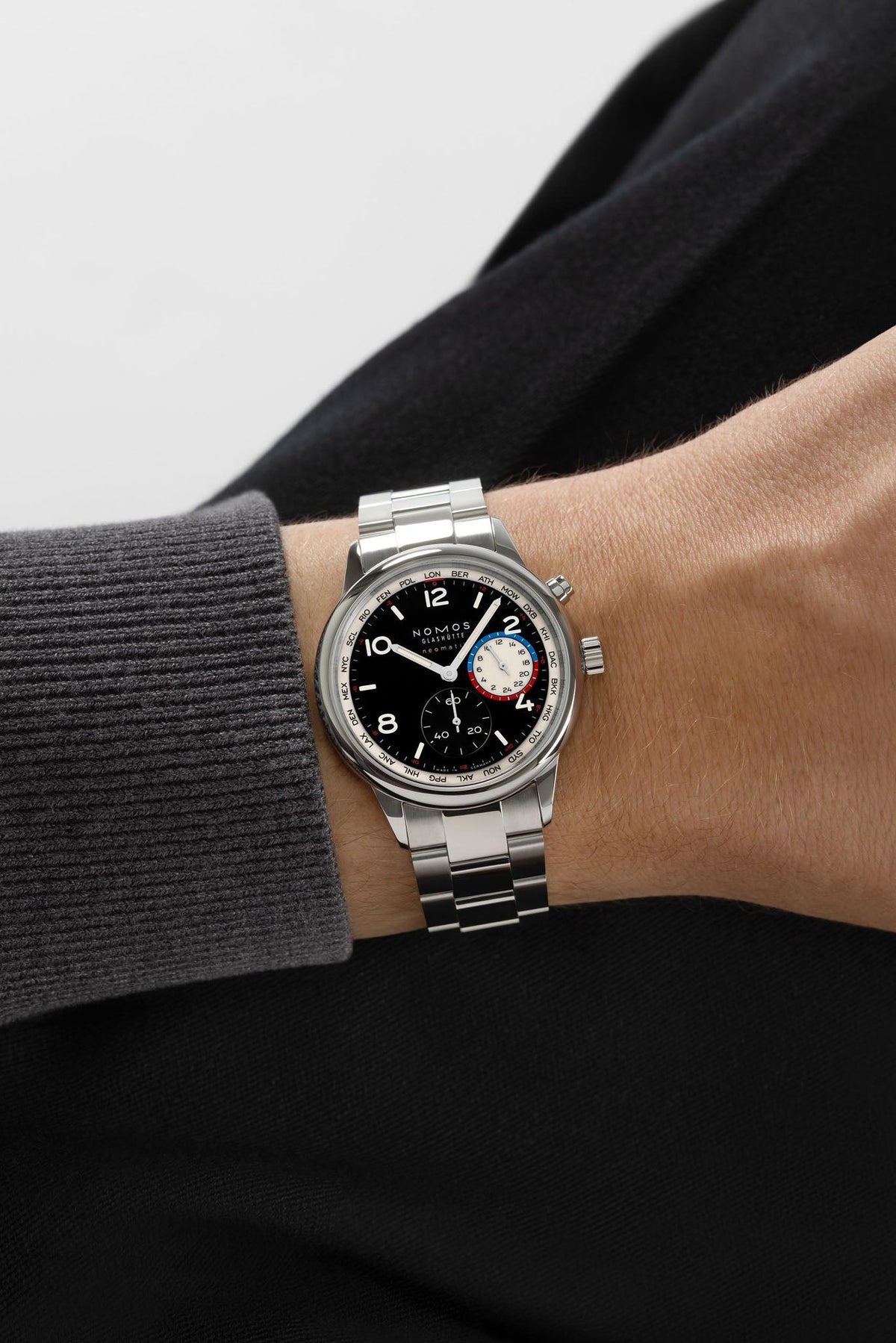 Nomos Glashütte Club Sport Neomatik Worldtimer Dark 793
