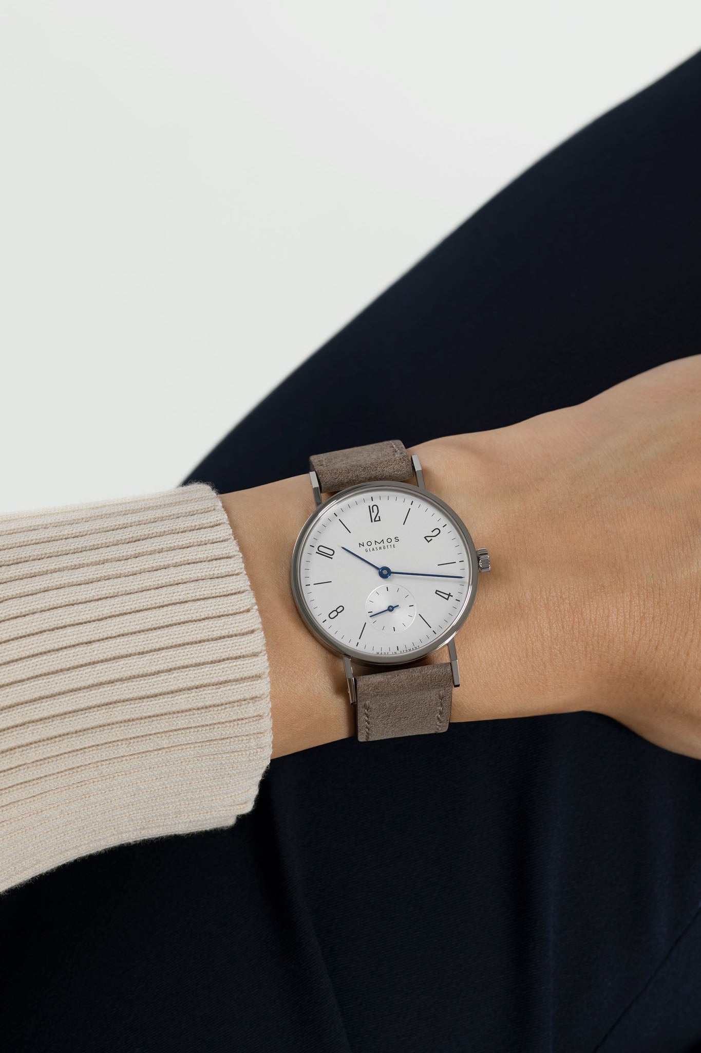 Nomos Glashütte Tangente 33mm 123