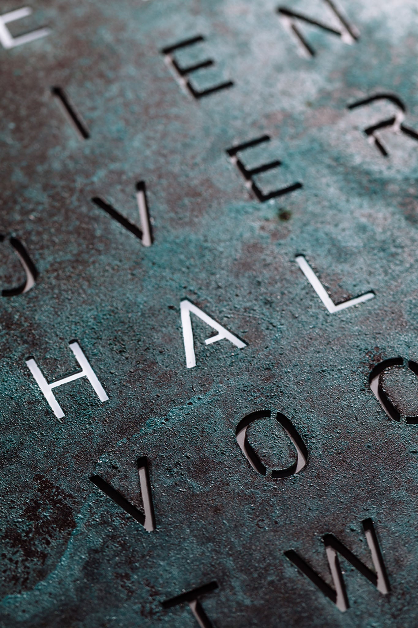 Qlocktwo Earth 45 Creator’s Edition Vintage Copper
