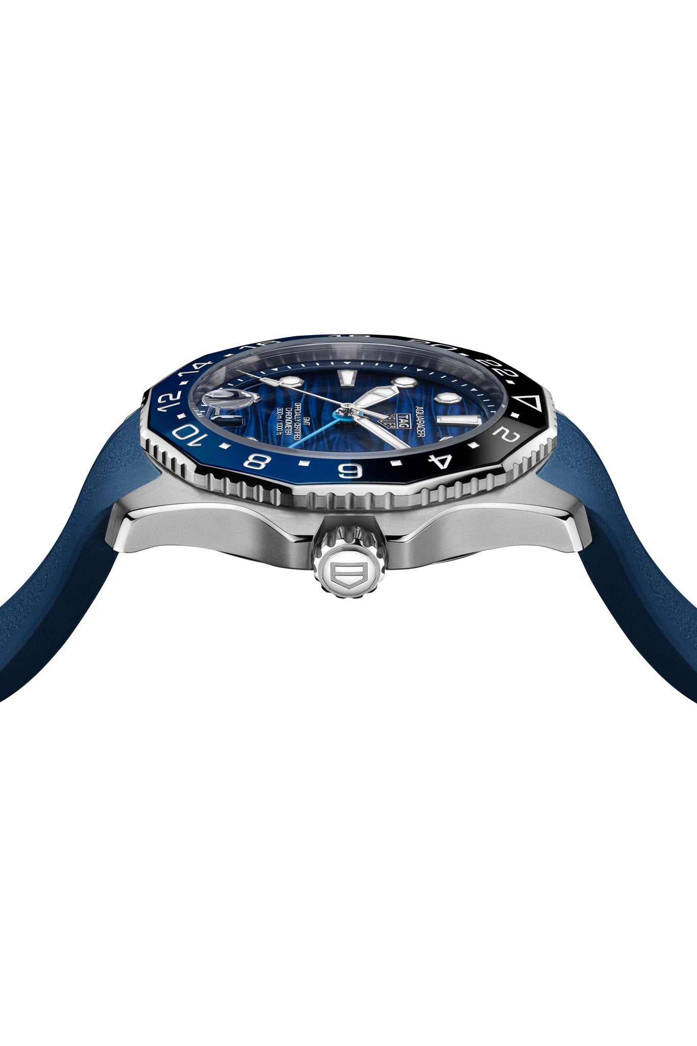 TAG Heuer Aquaracer Professional 300 GMT rannekello