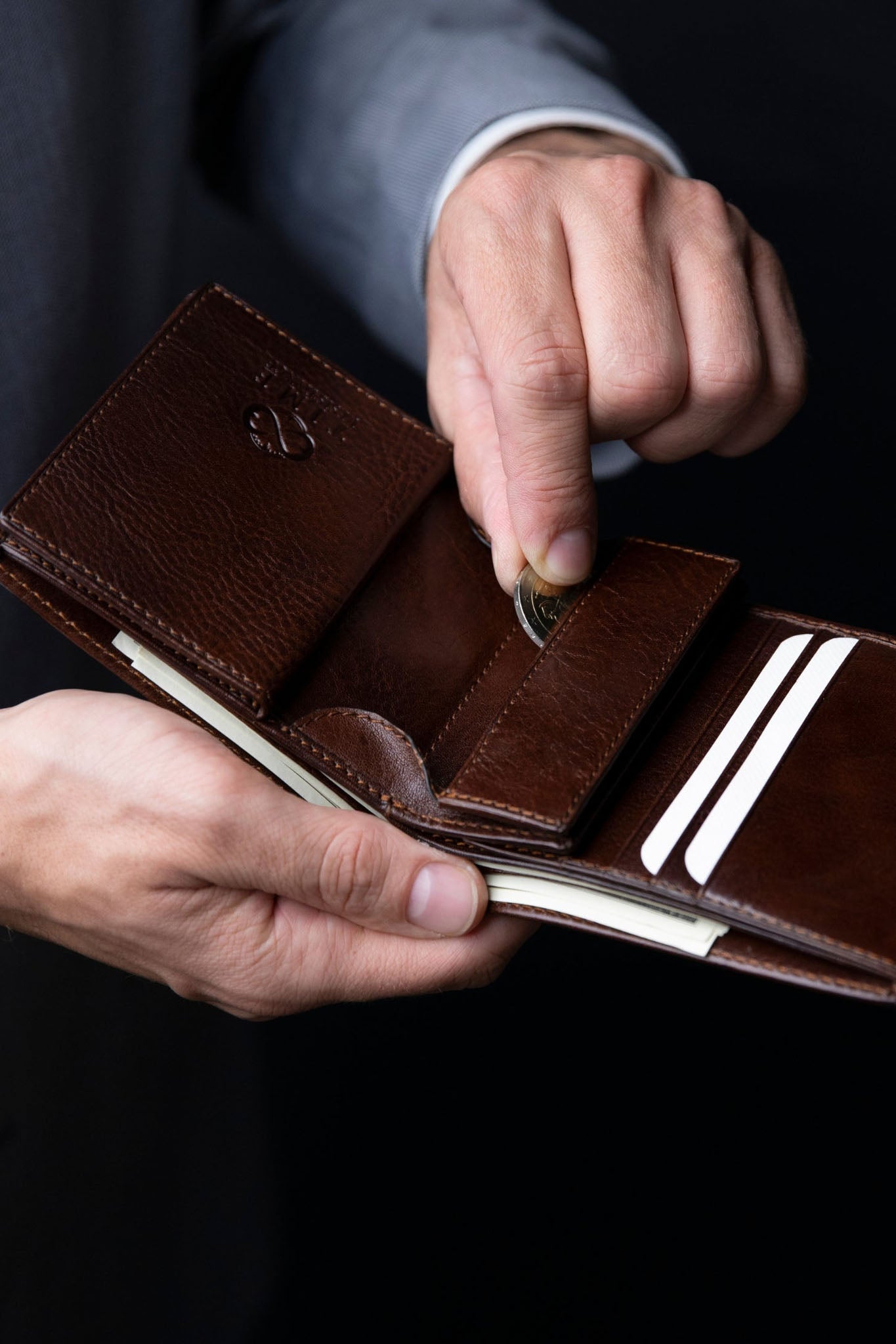 Time Resistance Daniel, nahkalompakko, ruskea