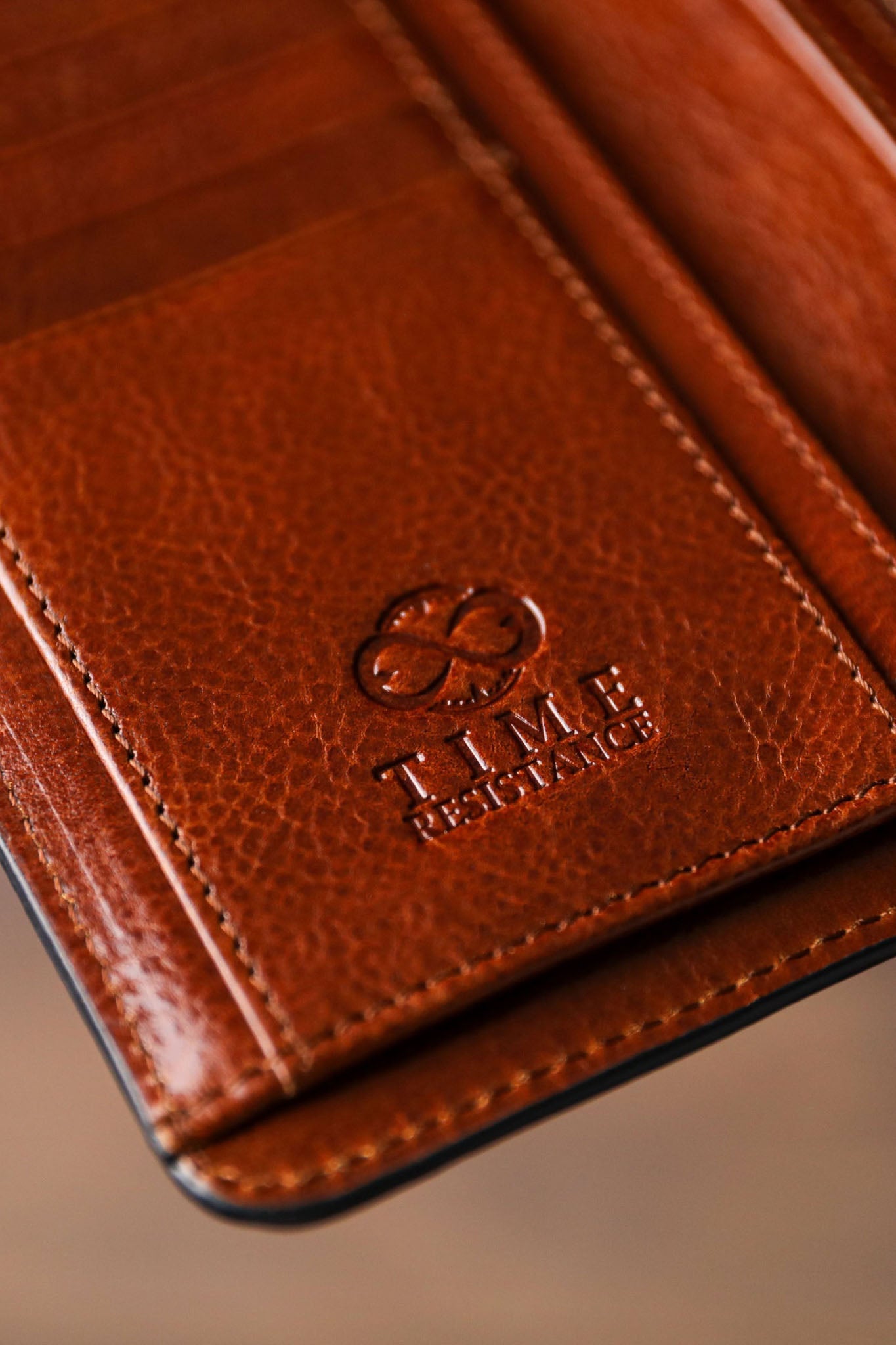 Time Resistance The Periodic Table, coat wallet lompakko, konjakki