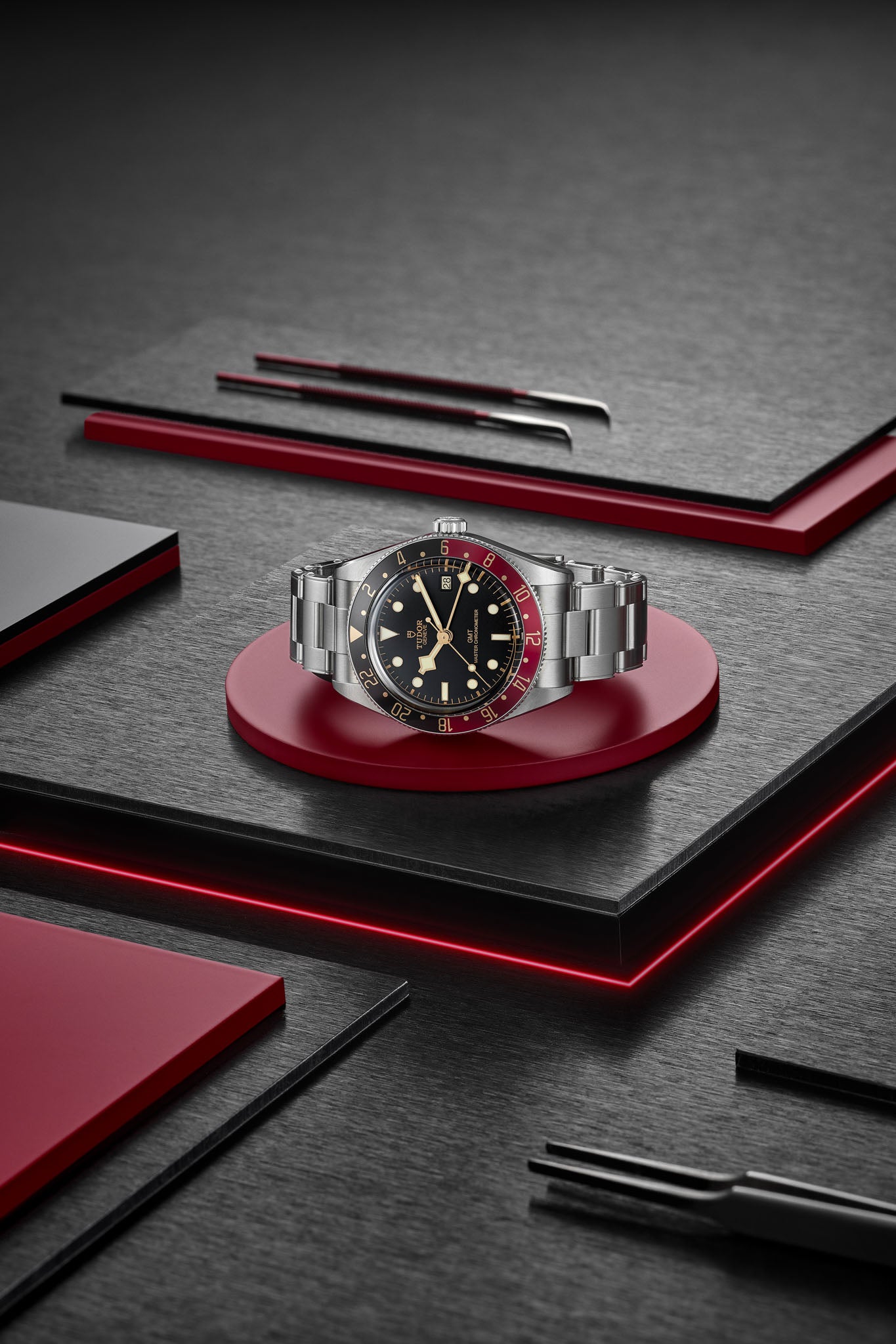 Tudor Black Bay 58 GMT rannekello