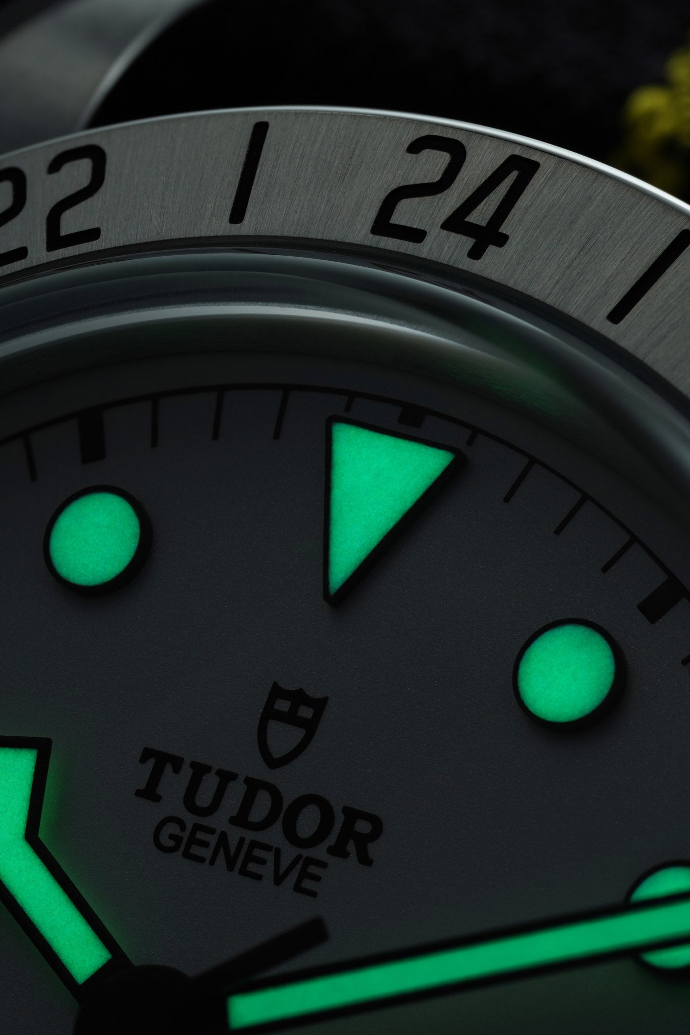 Tudor Black Bay Pro rannekello