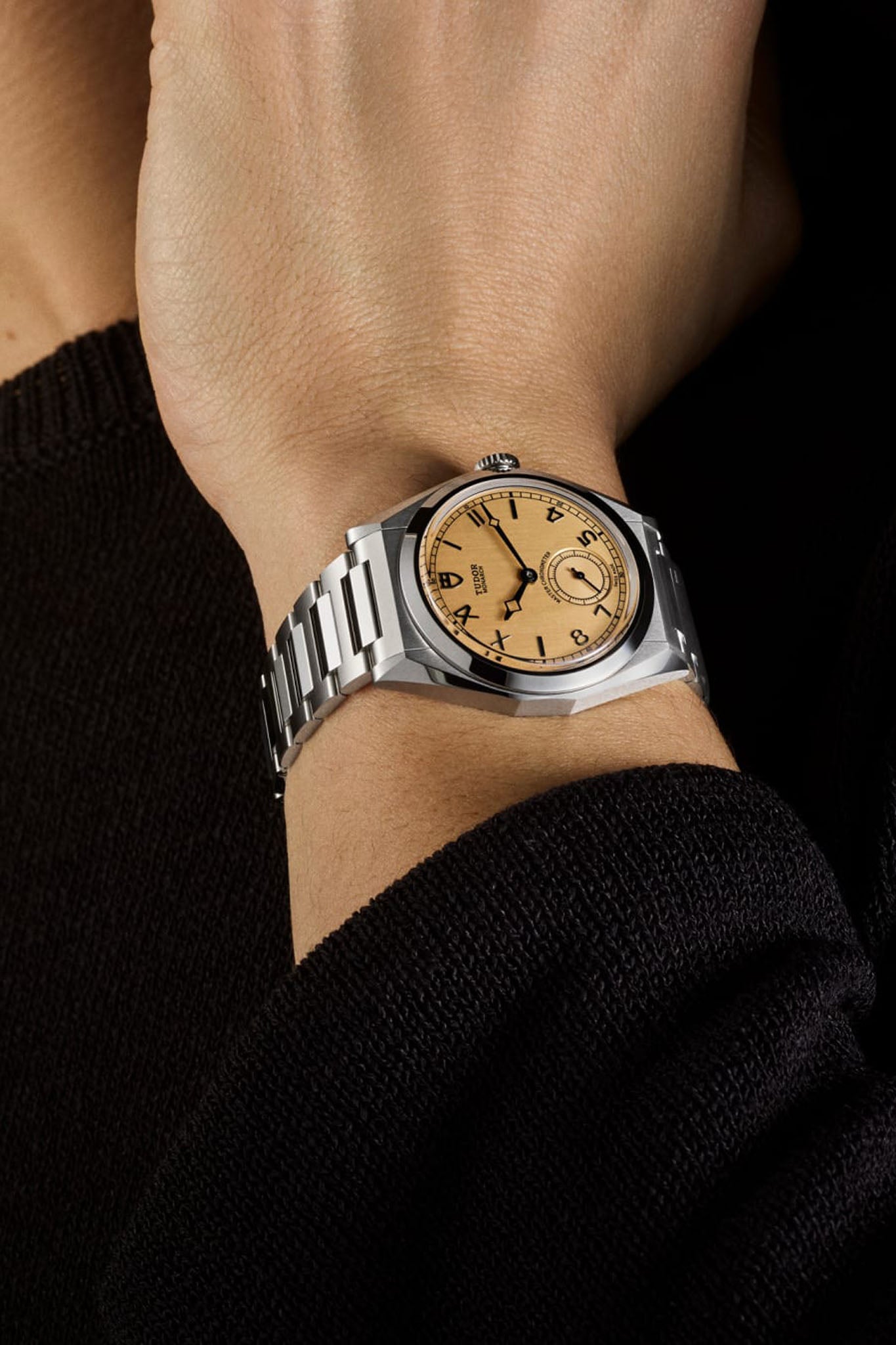 Tudor Monarch M2639W1A0U-0001